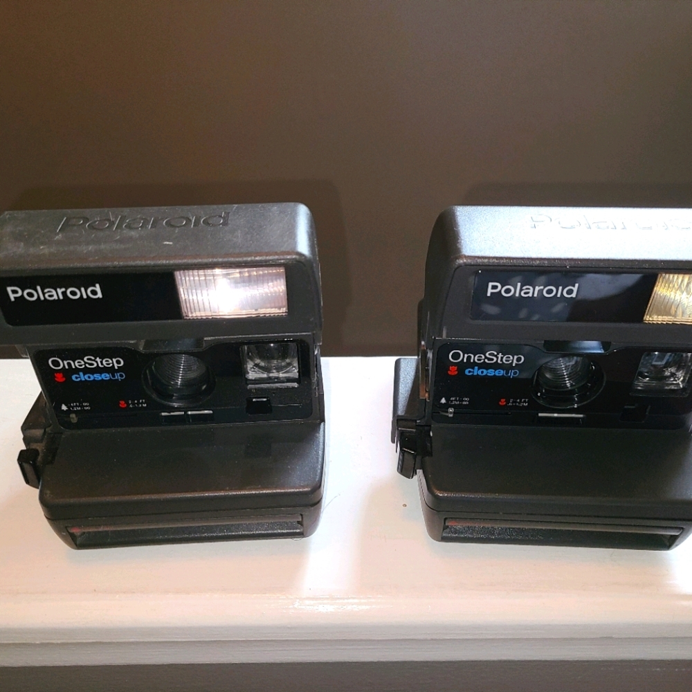 Classic Polaroid OneStep Closeup Camera